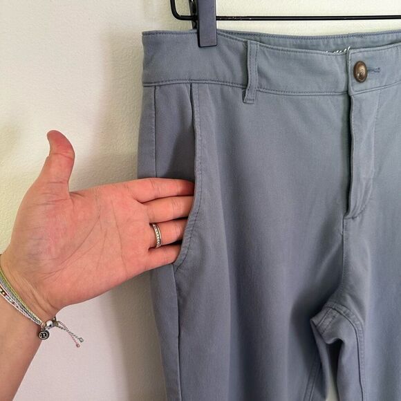 Mugsy Men’s Classic Chinos Marinas Classic Fit Super Stretch Technology in Steel - Picture 9 of 16